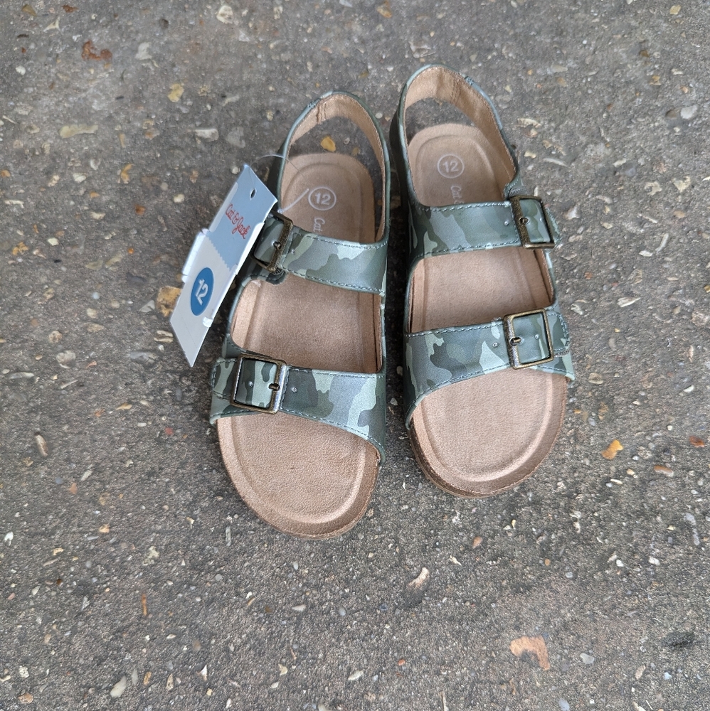 Cat & Jack girl sandals size 12